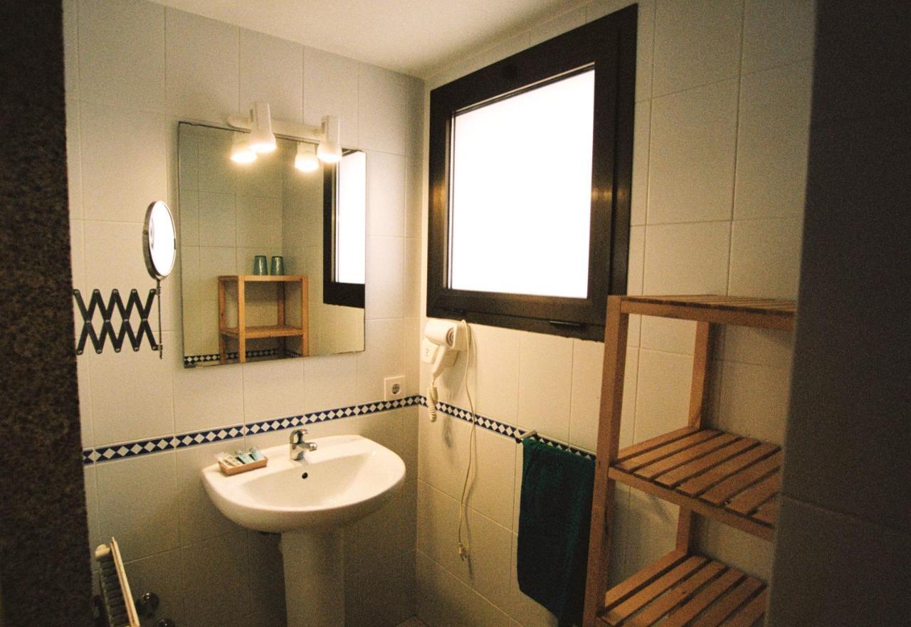 Hostal De L'Aigua 산트 요렌스 드 라 무가 외부 사진